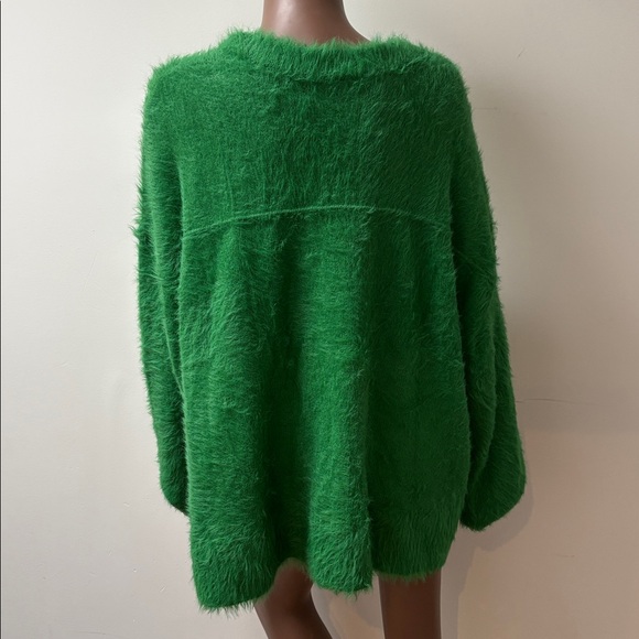 Free People Harrison Bunny crew fuzzy teddy sweater oversized green XL - Picture 6 of 9